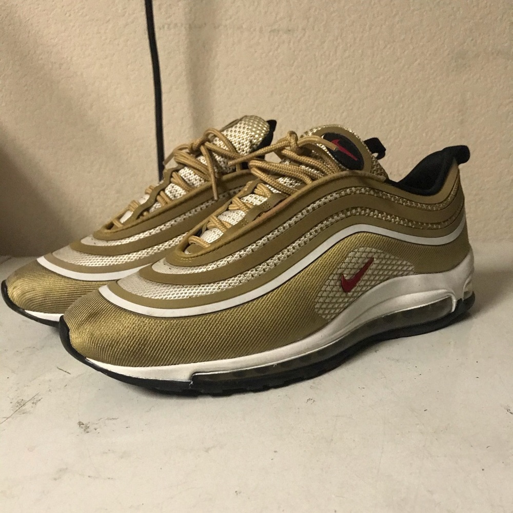 Air Max 97 UL 17 Metallic Gold Size 9.5